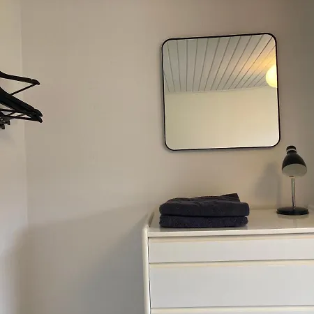 Med Private Vaerelser Delt Badevaerelse/kokken, Sj. Accommodatie bij particulieren *